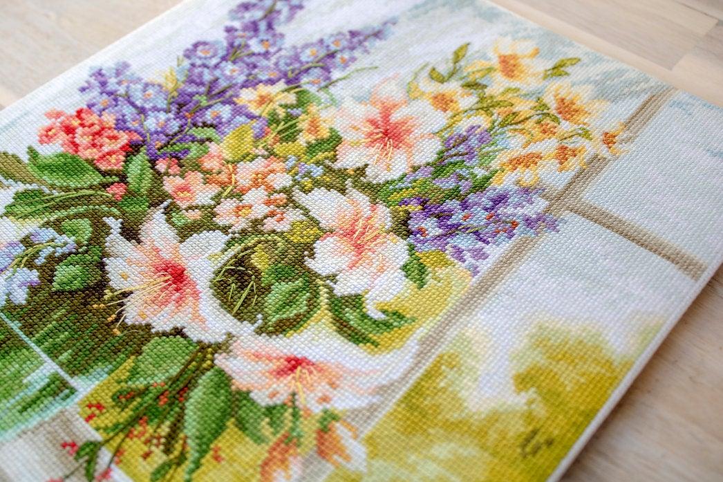 Flowers at the Window BU4015L Counted Cross-Stitch Kit - Wizardi