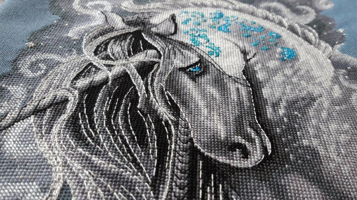 Frosty Unicorn - PDF Counted Cross Stitch Pattern - Wizardi