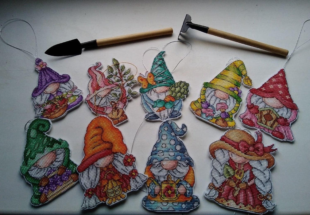 Garden Dwarfs - PDF Cross Stitch Pattern - Wizardi