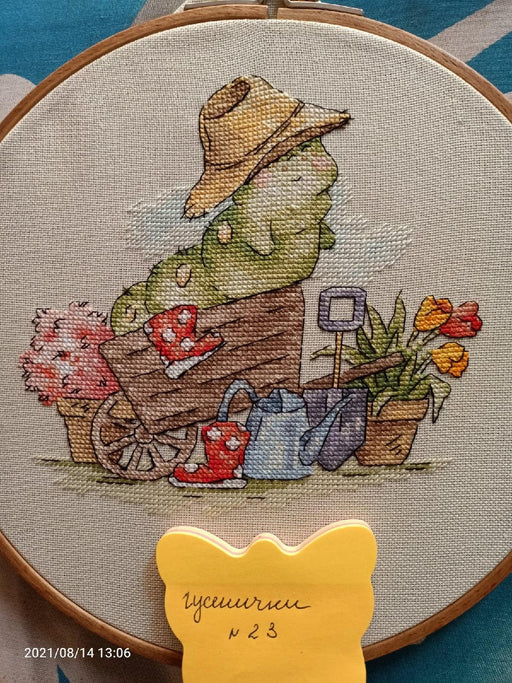 Gardener - PDF Cross Stitch Pattern - Wizardi