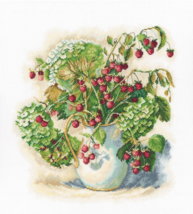 Hydrangea and raspberry M600 Counted Cross Stitch Kit - Wizardi