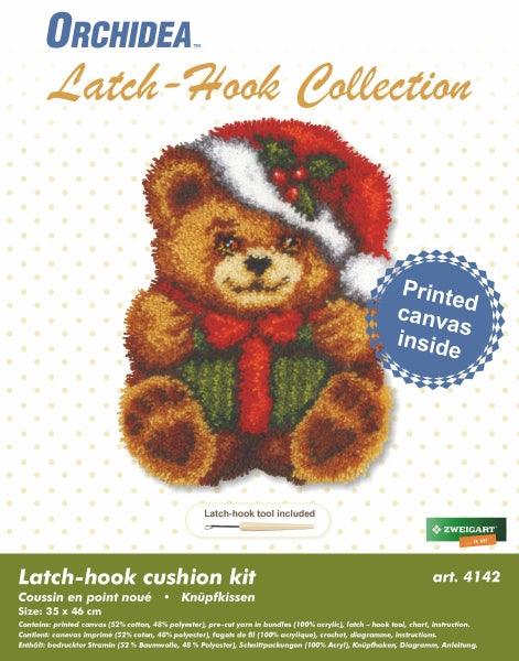 Latch hook cushion kit "Christmas Teddy" 4142 - Wizardi