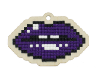 Lips WWP391 Diamond Painting on Plywood Kit - Wizardi