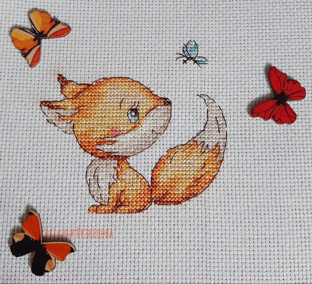 Little Fox with Butterfly. PDF Cross Stitch Pattern - Wizardi