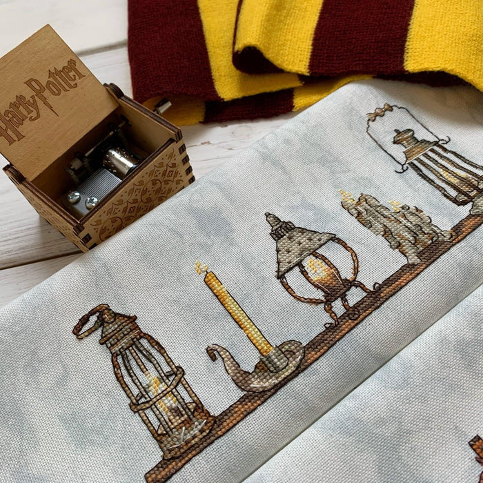 Magic lamps Cross stitch pattern, Fandom Cross Stitch Chart, Wizard lantern Cross stitch pattern PDF, Needlepoint Pattern, embroidery design - Wizardi