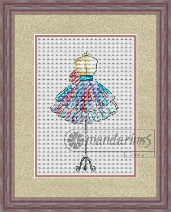 Mannequin Dress - Free PDF Cross Stitch Pattern - Wizardi