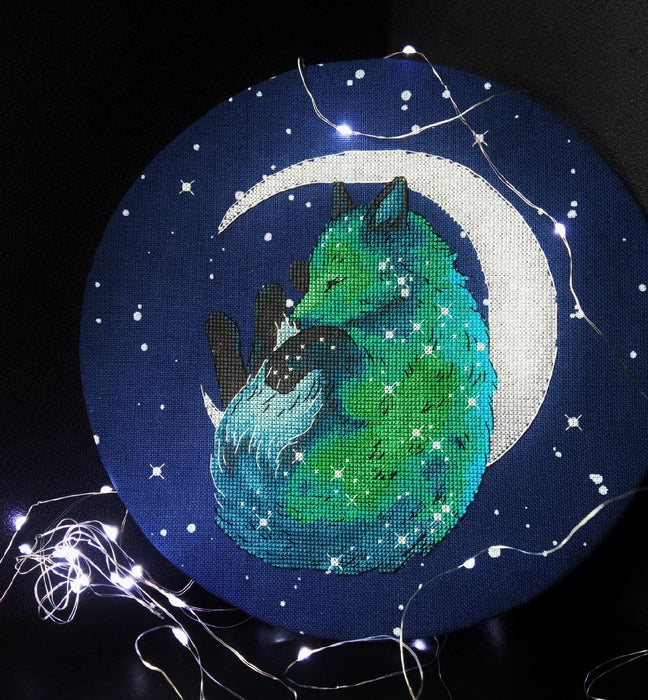 Moon Fox - PDF Counted Cross Stitch Pattern - Wizardi