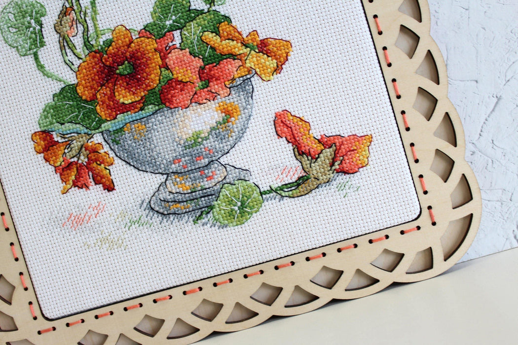 Nasturtium SM-610 Counted Cross Stitch Kit - Wizardi