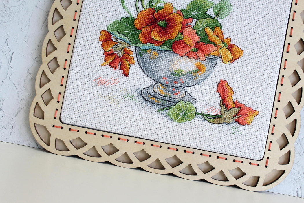 Nasturtium SM-610 Counted Cross Stitch Kit - Wizardi