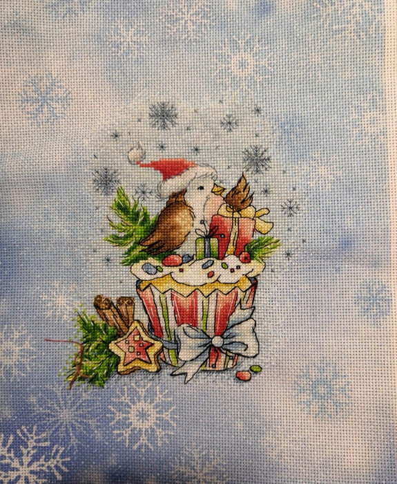 New Years Cupcake - PDF Cross Stitch Pattern - Wizardi