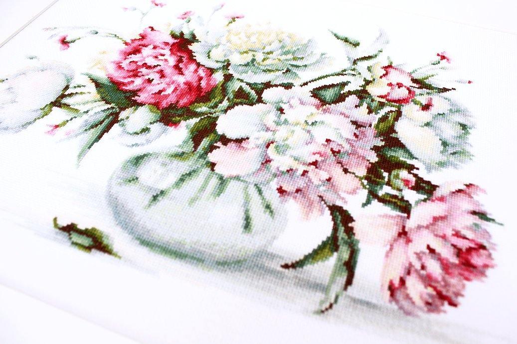 Peonies B2263L Counted Cross-Stitch Kit - Wizardi