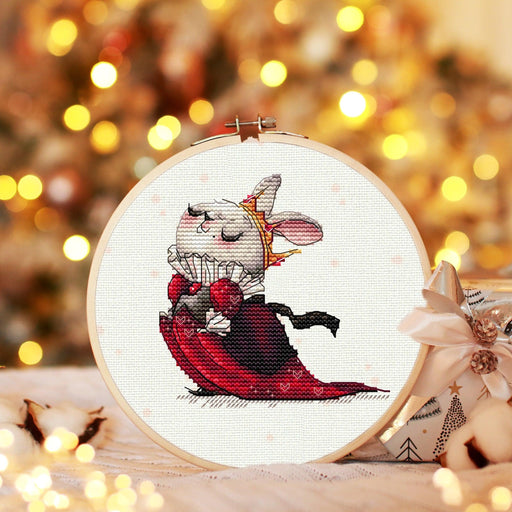 Queen - PDF Cross Stitch Pattern - Wizardi