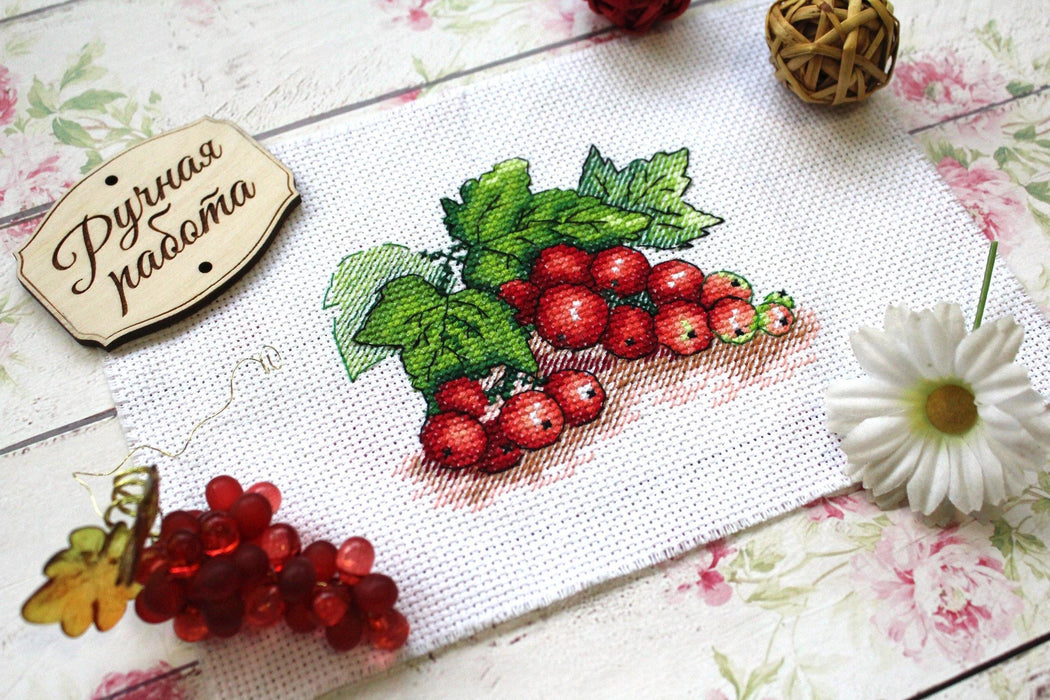 Red Currant SM-515 Counted Cross Stitch Kit - Wizardi