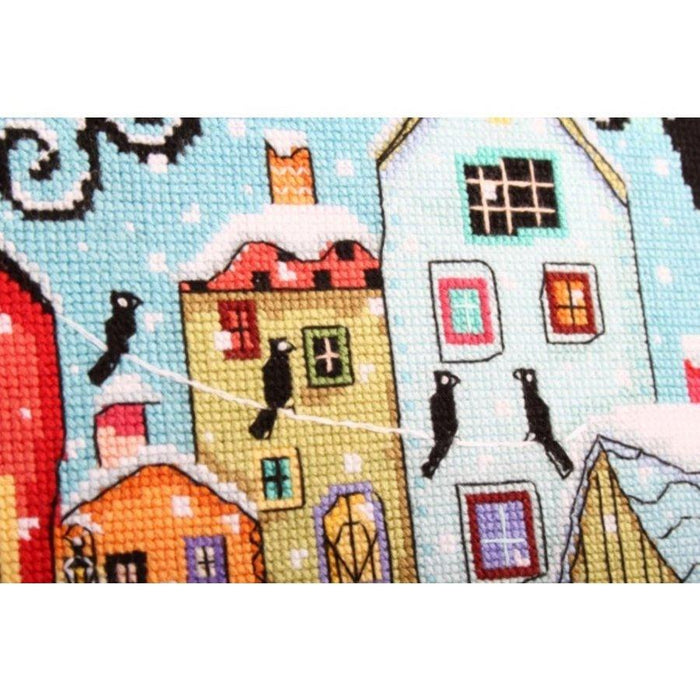 Snow falling M654 Counted Cross Stitch Kit - Wizardi