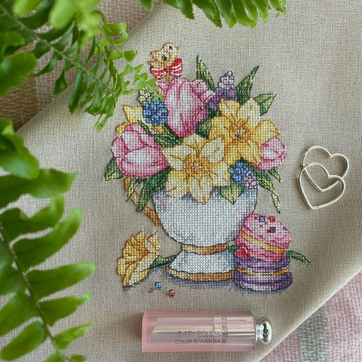 Spring Flowers Cross stitch pattern, Floral Modern Cross Stitch Chart, Cross stitch pattern PDF, Needlepoint Pattern, Hand embroidery design - Wizardi