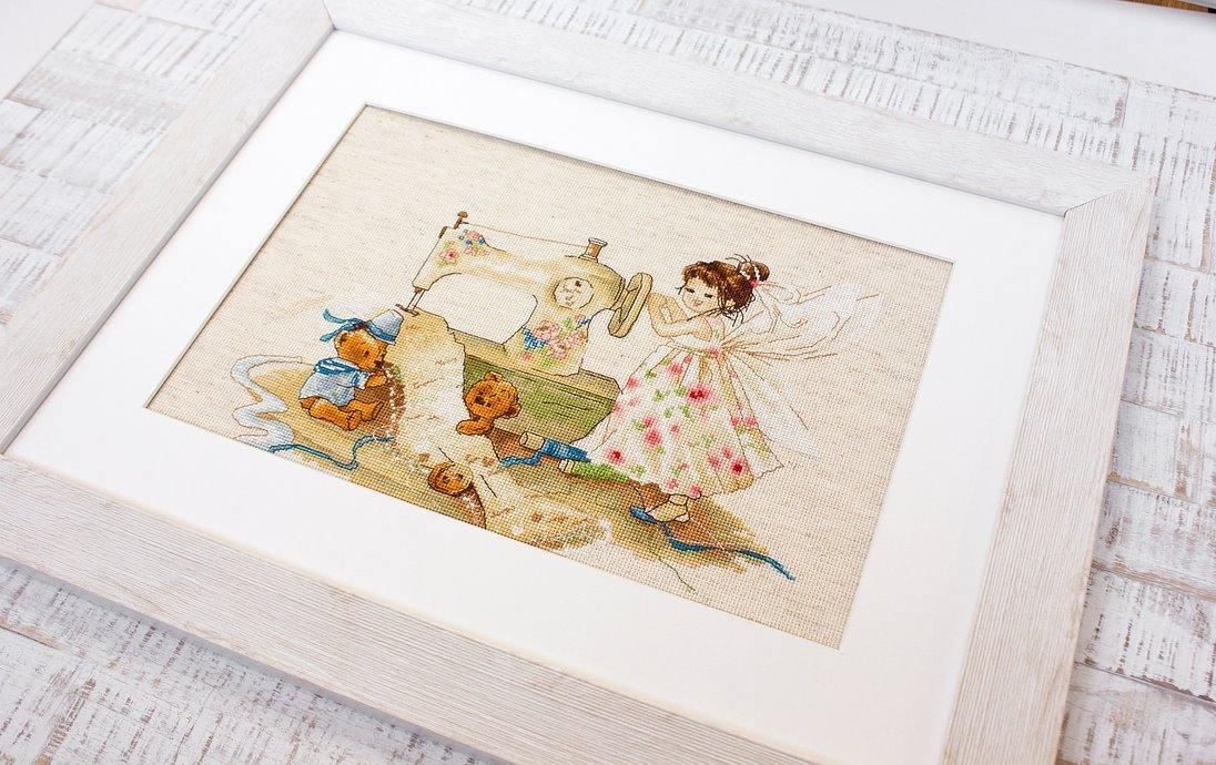 The Fairy-Needlewoman B1116L Counted Cross-Stitch Kit - Wizardi