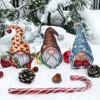 Winter Dwarfs - PDF Cross Stitch Pattern - Wizardi