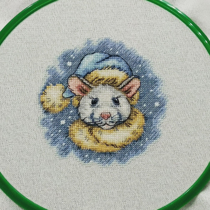 Winter Mouse - PDF Cross Stitch Pattern - Wizardi